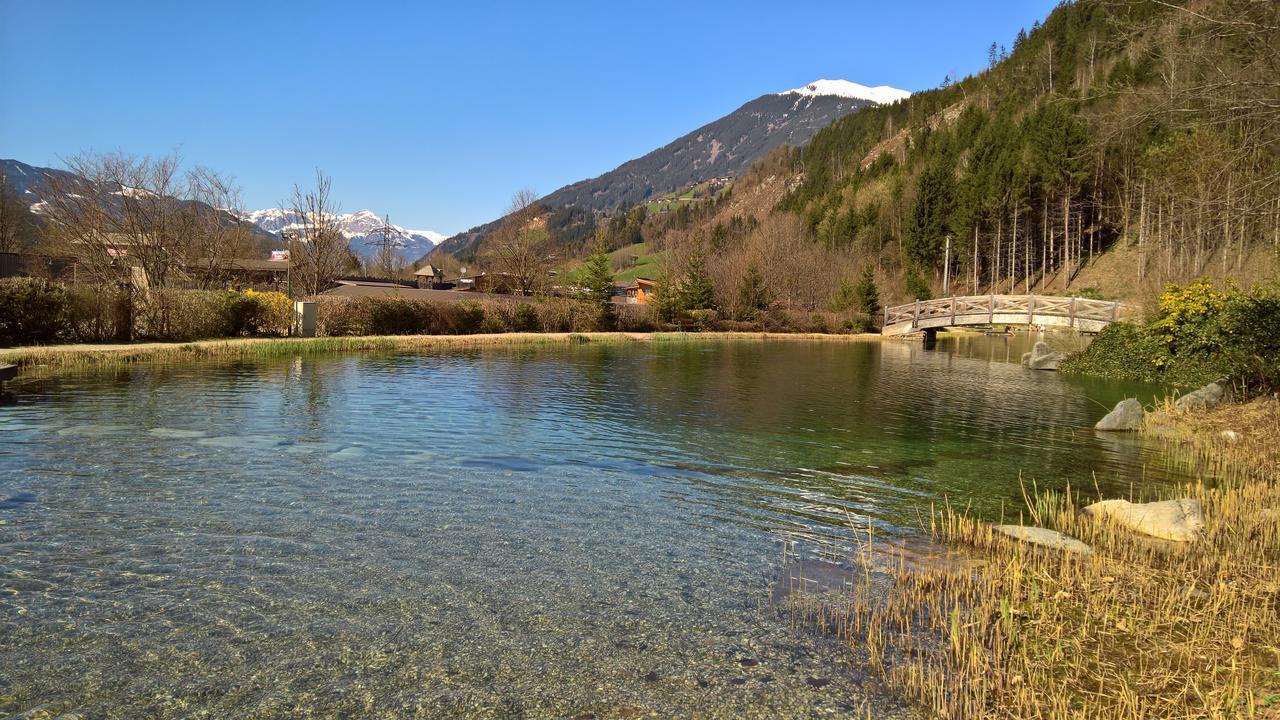 Mountainview Lodge - Chalet Im Zillertal Direkt Am 5 Sterne Campingplatz Aufenfeld Mit Hallenbad Und Sauna Aschau Im Zillertal ภายนอก รูปภาพ